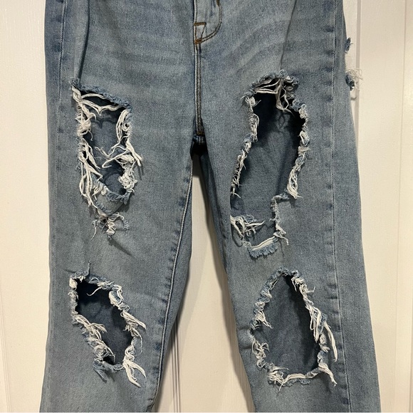 Urban outfitters ripped jeans - Picture 5 of 5